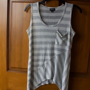 Patterned sleeveless top